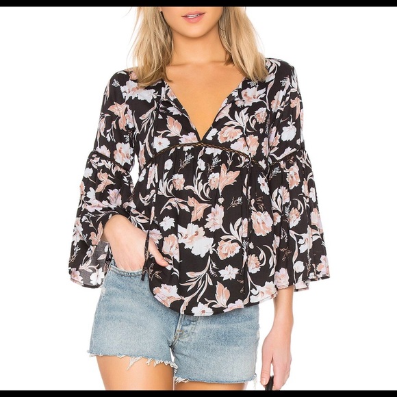 Amuse Society Tops - 🌟HP🌟 Amuse Society Nicely Put Woven Boho Blouse